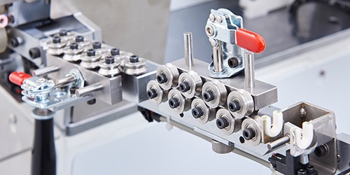 全自動端子機(jī)機(jī)械設(shè)備有什么優(yōu)勢？